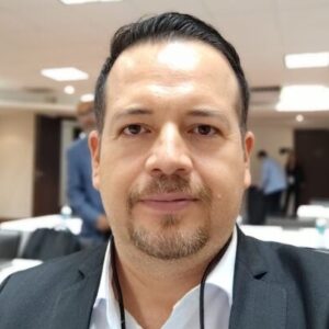 Profile photo of Eduardo Reyes Ronzon